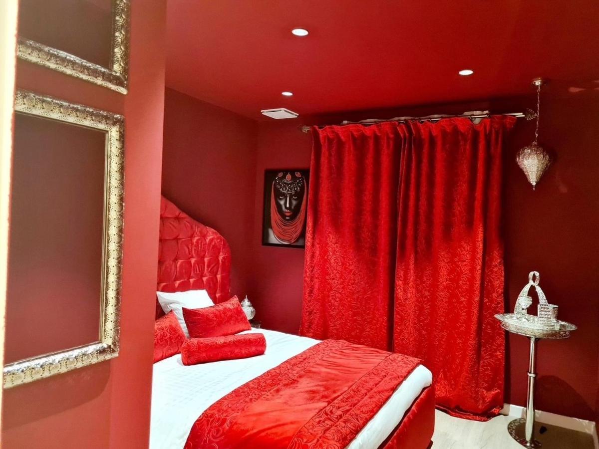 Magnifique Villa De Luxe Au Coeur De La Garrigue Nîmes Exterior foto